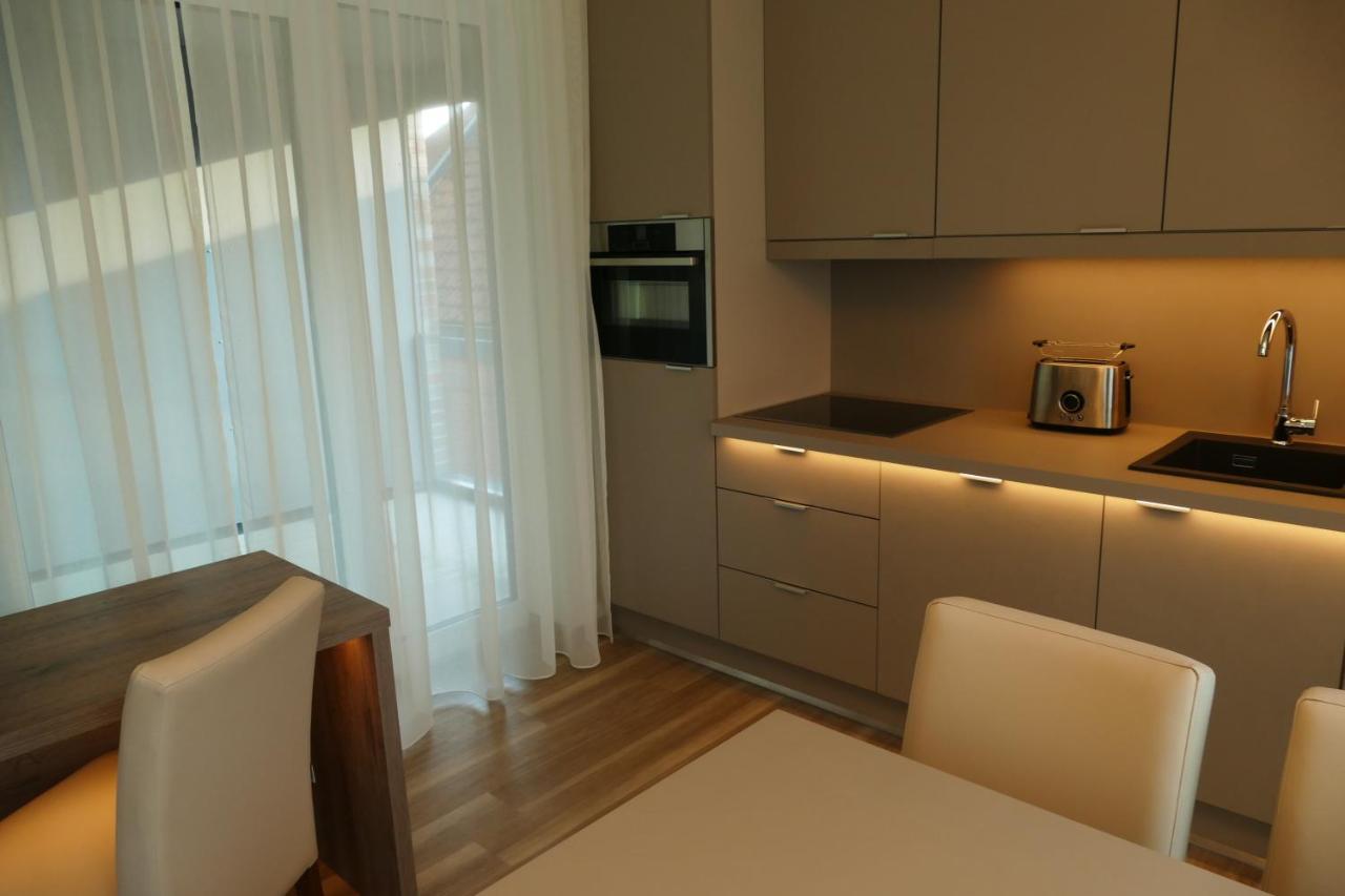 Meyn'S Apartments & Hotel Золтау Екстериор снимка