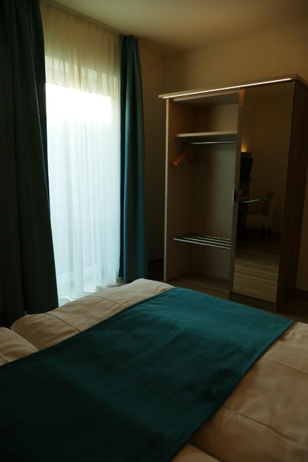 Meyn'S Apartments & Hotel Золтау Екстериор снимка