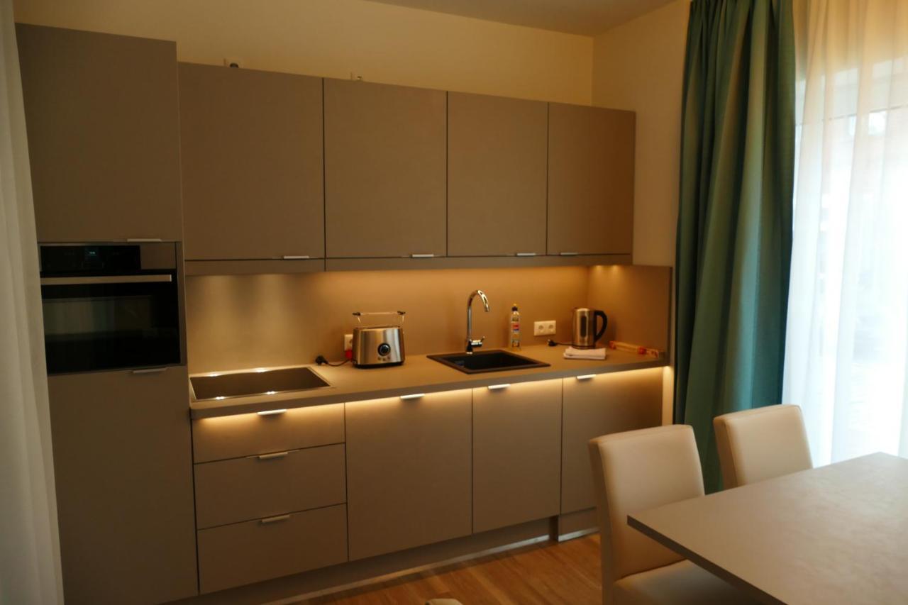 Meyn'S Apartments & Hotel Золтау Екстериор снимка
