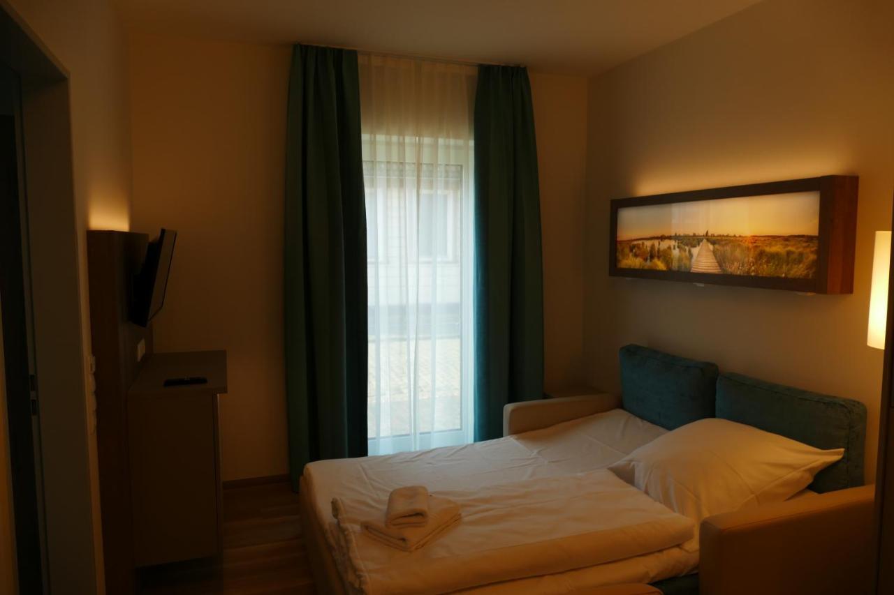 Meyn'S Apartments & Hotel Золтау Екстериор снимка